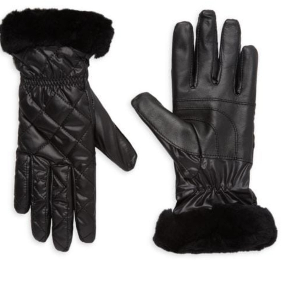 UGG Quilted Gloves
